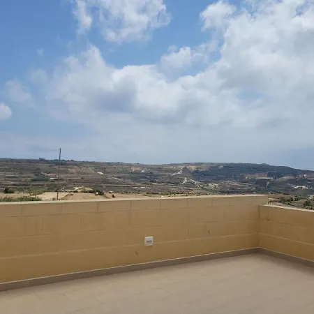 住宿加早餐酒店 Azure W *