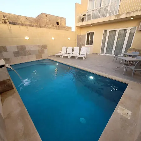 住宿加早餐酒店 Azure W *