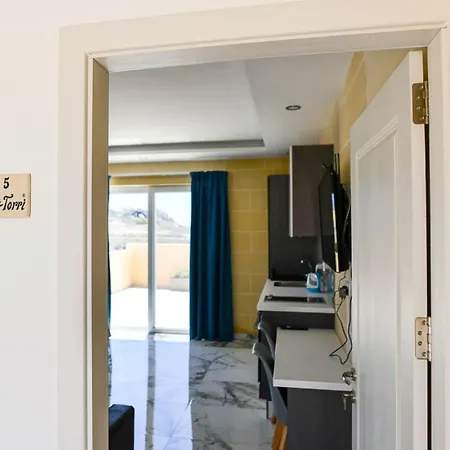 Azure W 住宿加早餐酒店 *