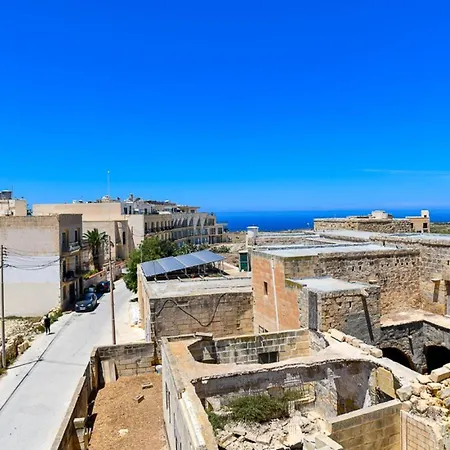 住宿加早餐酒店 Azure W