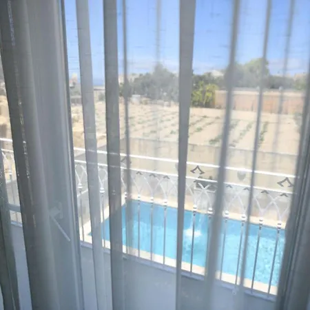 Bed & Breakfast Azure W *