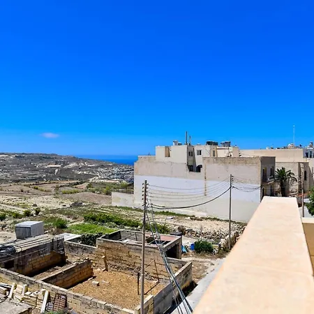 Azure W * San Lawrenz