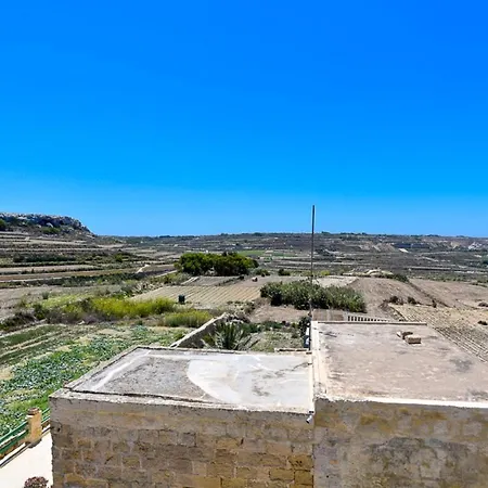 Bed & Breakfast Azure W San Lawrenz