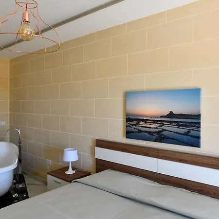 Azure W Bed & Breakfast *