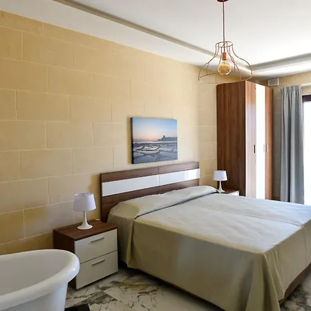 Bed & Breakfast Azure W San Lawrenz