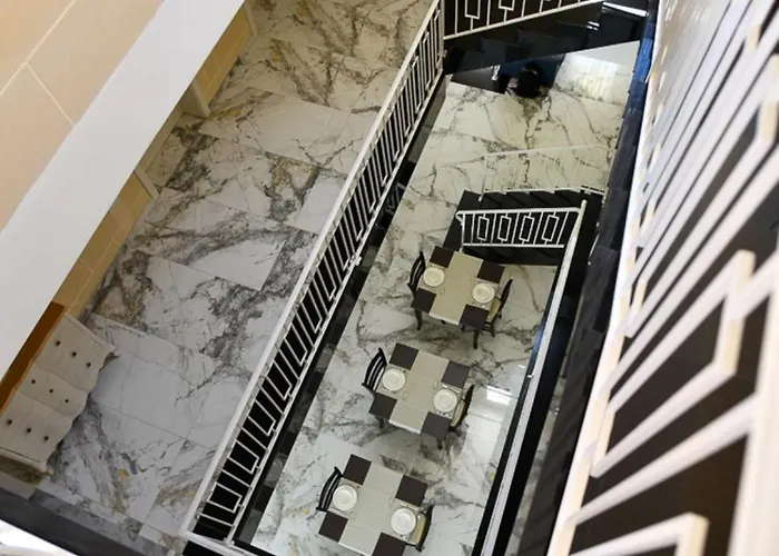 Azure W Bed & Breakfast *