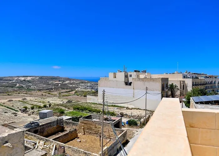 Azure W * San Lawrenz