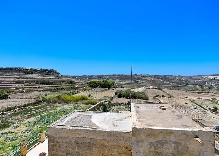 Bed & Breakfast Azure W San Lawrenz